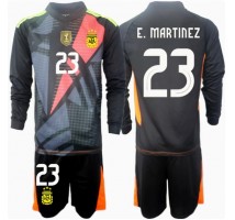 Argentyna Emiliano Martinez #23 Bramkarskie Koszulka Podstawowa dzieci Copa America 2024 Długi Rękaw (+ krótkie spodenki)