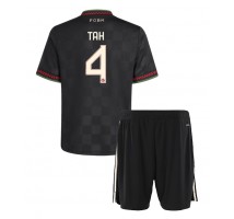 Bayern Munich Jonathan Tah #4 Koszulka Trzecia dzieci 2025-26 Krótki Rękaw (+ krótkie spodenki)