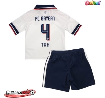 Bayern Munich Jonathan Tah #4 Koszulka Wyjazdowa dzieci 2026-27 Krótki Rękaw (+ krótkie spodenki)