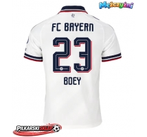 Bayern Munich Sacha Boey #23 Koszulka Wyjazdowa 2026-27 Krótki Rękaw