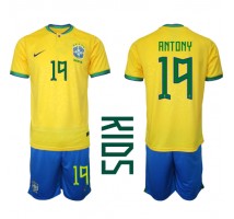 Brazil Antony #19 Koszulka Podstawowa dzieci MŚ 2022 Krótki Rękaw (+ krótkie spodenki)