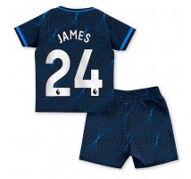 Chelsea Reece James #24 Koszulka Wyjazdowa dzieci 2023-24 Krótki Rękaw (+ krótkie spodenki)