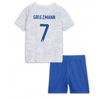 Francuska Antoine Griezmann #7 Koszulka Wyjazdowa dzieci MŚ 2022 Krótki Rękaw (+ krótkie spodenki)