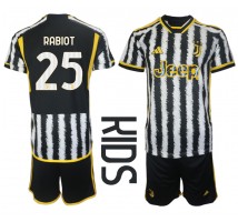 Juventus Adrien Rabiot #25 Koszulka Podstawowa dzieci 2023-24 Krótki Rękaw (+ krótkie spodenki)