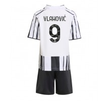 Juventus Dusan Vlahovic #9 Koszulka Podstawowa dzieci 2025-26 Krótki Rękaw (+ krótkie spodenki)