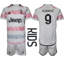 Juventus Dusan Vlahovic #9 Koszulka Wyjazdowa dzieci 2023-24 Krótki Rękaw (+ krótkie spodenki)