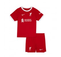 Liverpool Koszulka Podstawowa dzieci 2023-24 Krótki Rękaw (+ krótkie spodenki)