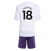 Manchester United Casemiro #18 Koszulka Wyjazdowa dzieci 2025-26 Krótki Rękaw (+ krótkie spodenki)