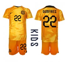 Nizozemska Denzel Dumfries #22 Koszulka Podstawowa dzieci MŚ 2022 Krótki Rękaw (+ krótkie spodenki)