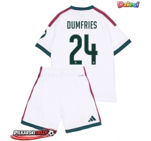 Real Madrid Denzel Dumfries #24 Koszulka Podstawowa dzieci 2026-27 Krótki Rękaw (+ krótkie spodenki)
