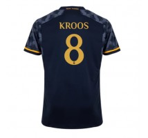 Real Madrid Toni Kroos #8 Koszulka Wyjazdowa 2023-24 Krótki Rękaw