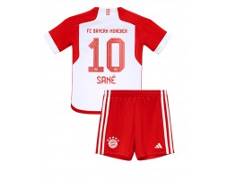 Bayern Munich Leroy Sane #10 Koszulka Podstawowa dzieci 2023-24 Krótki Rękaw (+ krótkie spodenki)