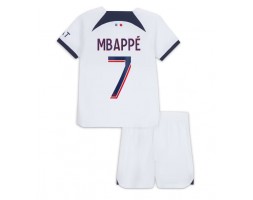 Paris Saint-Germain Kylian Mbappe #7 Koszulka Wyjazdowa dzieci 2023-24 Krótki Rękaw (+ krótkie spodenki)