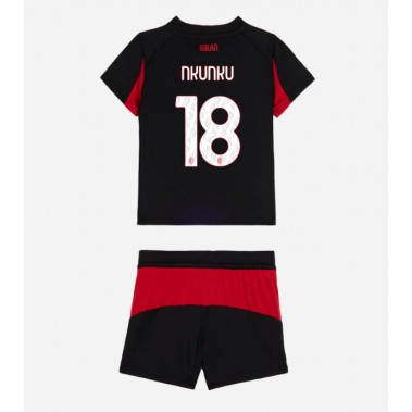 AC Milan Christopher Nkunku #18 Koszulka Podstawowa dzieci 2025-26 Krótki Rękaw (+ krótkie spodenki) AC Milan Christopher Nkunku #18 Koszulka Podstawowa dzieci 2025-26 Krótki Rękaw (+ krótkie spodenki)