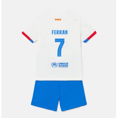 Barcelona Ferran Torres #7 Koszulka Wyjazdowa dzieci 2023-24 Krótki Rękaw (+ krótkie spodenki)