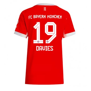 Bayern Munich Alphonso Davies #19 Koszulka Podstawowa damskie 2025-26 Krótki Rękaw Bayern Munich Alphonso Davies #19 Koszulka Podstawowa damskie 2025-26 Krótki Rękaw