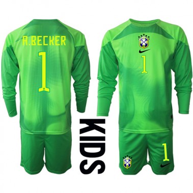 Brazil Alisson Becker #1 Bramkarskie Koszulka Wyjazdowa dzieci MŚ 2022 Długi Rękaw (+ krótkie spodenki)