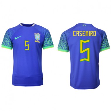 Brazil Casemiro #5 Koszulka Wyjazdowa MŚ 2022 Krótki Rękaw