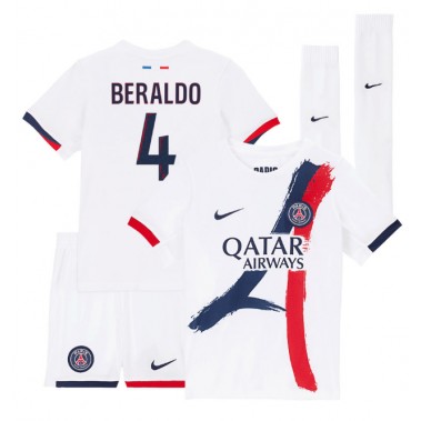 Paris Saint-Germain Lucas Beraldo #4 Koszulka Wyjazdowa dzieci 2025-26 Krótki Rękaw (+ krótkie spodenki) Paris Saint-Germain Lucas Beraldo #4 Koszulka Wyjazdowa dzieci 2025-26 Krótki Rękaw (+ krótkie spodenki)