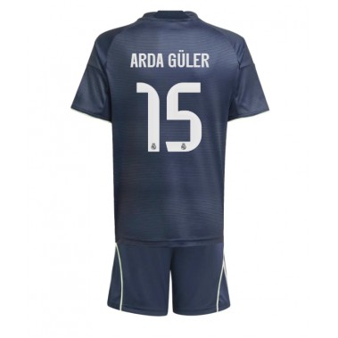 Real Madrid Arda Guler #15 Koszulka Wyjazdowa dzieci 2025-26 Krótki Rękaw (+ krótkie spodenki) Real Madrid Arda Guler #15 Koszulka Wyjazdowa dzieci 2025-26 Krótki Rękaw (+ krótkie spodenki)