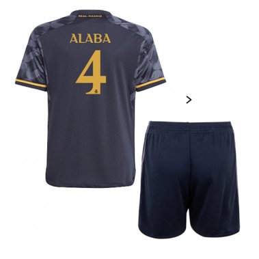 Real Madrid David Alaba #4 Koszulka Wyjazdowa dzieci 2023-24 Krótki Rękaw (+ krótkie spodenki)