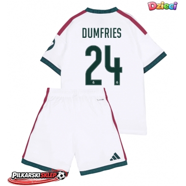 Real Madrid Denzel Dumfries #24 Koszulka Podstawowa dzieci 2026-27 Krótki Rękaw (+ krótkie spodenki)